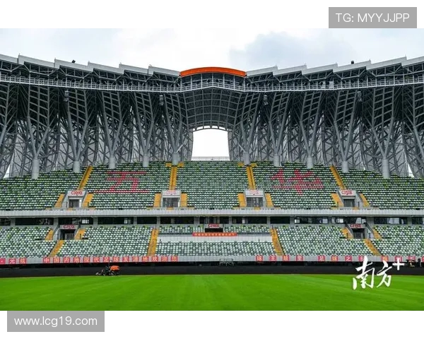 足球之乡杨浦 “杨超” 落幕,黑马登顶六组桂冠